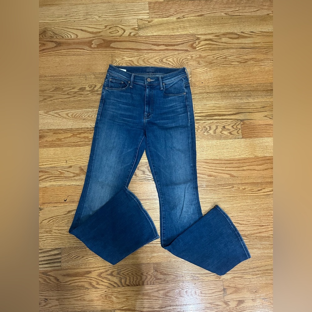 MOTHER DENIM LIKE NEW, WORN ONCE Style: The Weekender, Size 27, Wash: first mate